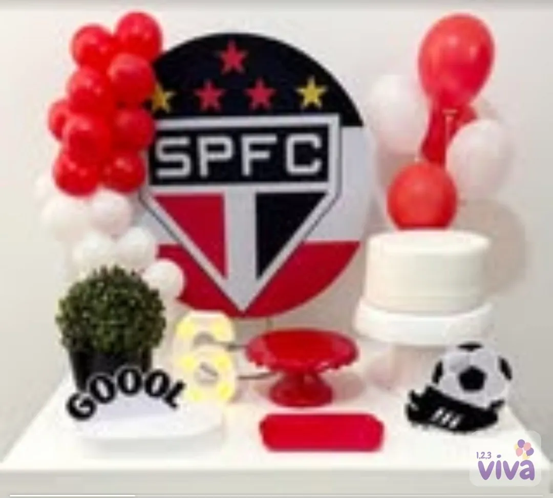 Kit de mesa com o escudo do São Paulo